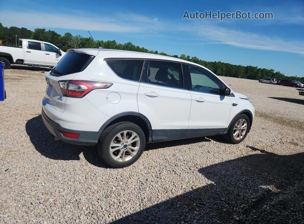1FMCU0GD3HUB05299 2017 FORD ESCAPE White Trasero derecho