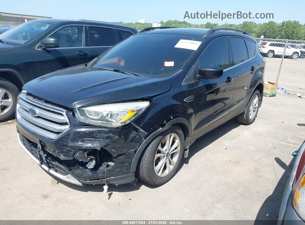 1FMCU0GD3HUB17355 2017 FORD ESCAPE Black Vista tres cuartos delantera izquierda