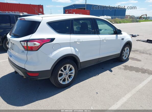 1FMCU0GD3HUC79227 2017 FORD ESCAPE White Tył prawy
