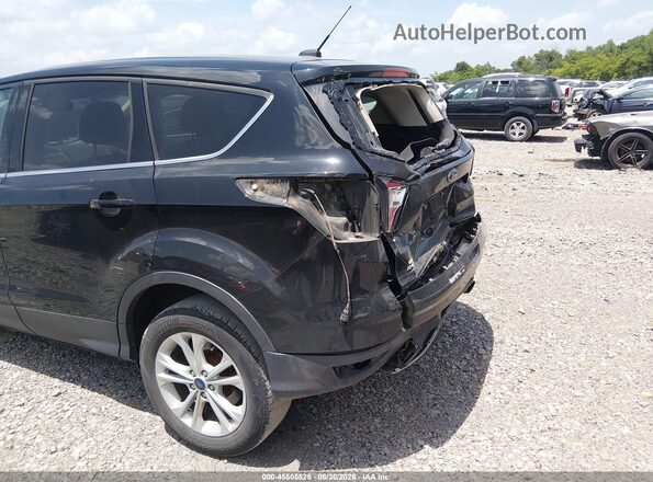 1FMCU0GD3HUD04434 2017 FORD ESCAPE Black Вид щитка приладів