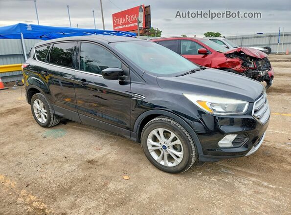 1FMCU0GD3HUD83457 2017 FORD ESCAPE Black Przód prawy
