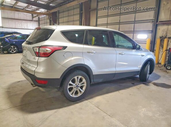 1FMCU0GD3HUF03497 2017 FORD ESCAPE Silver Trasero derecho