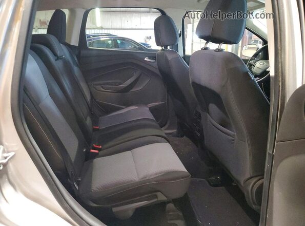 1FMCU0GD3HUF03497 2017 FORD ESCAPE Silver Vista interior trasera