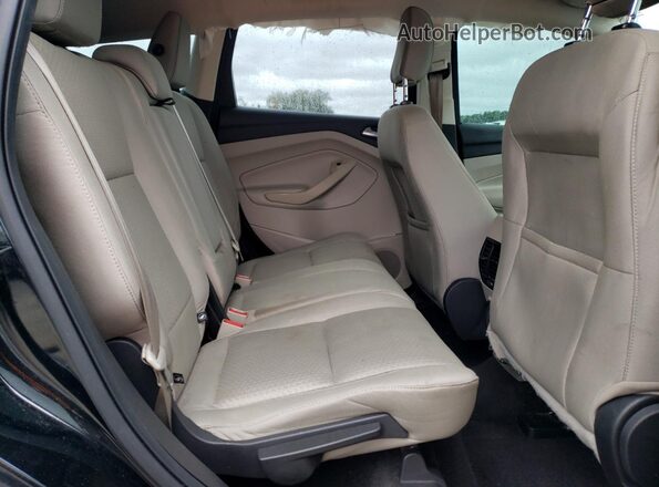 1FMCU0GD3JUA49175 2018 FORD ESCAPE Черный Вид задних сидений