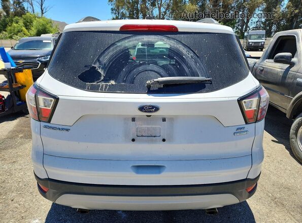 1FMCU0GD3JUA65540 2018 FORD ESCAPE White Rear view