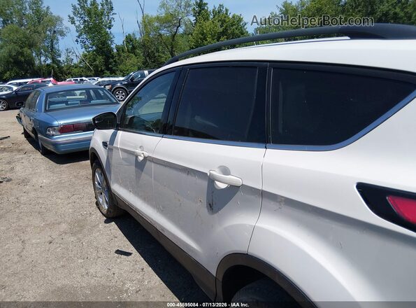 1FMCU0GD3JUA81236 2018 FORD ESCAPE White Панорамний вид салону 360°