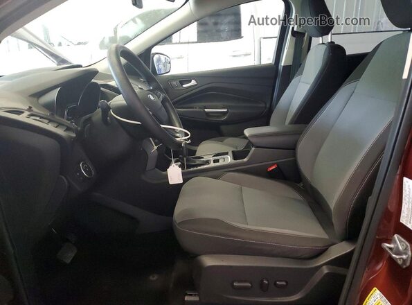 1FMCU0GD3JUC90511 2018 FORD ESCAPE Burgundy Սալոնի դիմացի տեսք