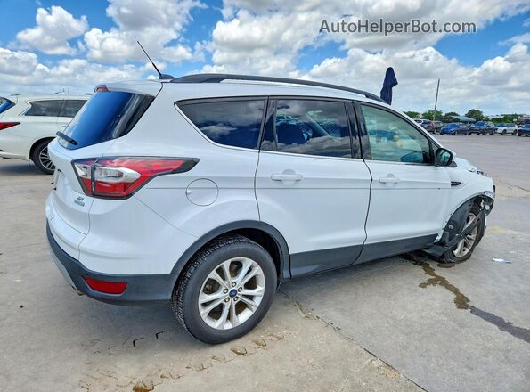 1FMCU0GD4HUB42829 2017 FORD ESCAPE White Rear right
