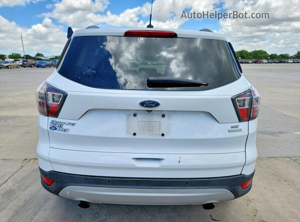1FMCU0GD4HUB42829 2017 FORD ESCAPE White Rear view
