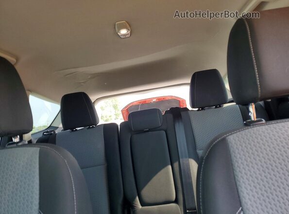 1FMCU0GD4HUC46348 2017 FORD ESCAPE Black Widok tylnych siedzeń