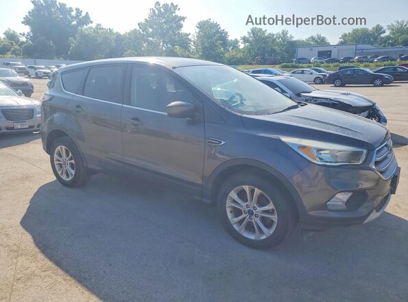 1FMCU0GD4HUE66928 2017 FORD ESCAPE Gray Przód prawy