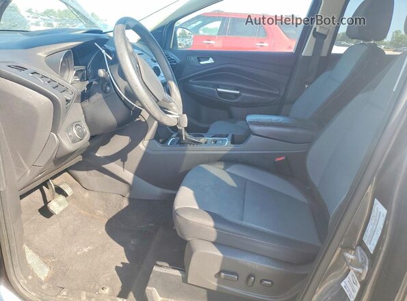 1FMCU0GD4HUE66928 2017 FORD ESCAPE Gray Widok wnętrza z przodu