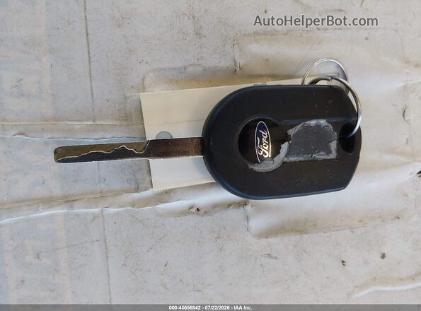 1FMCU0GD4JUA13995 2018 FORD ESCAPE Blue Առջևի վահանակի տեսք