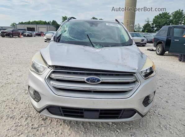 1FMCU0GD4JUA76076 2018 FORD ESCAPE Silver Front view