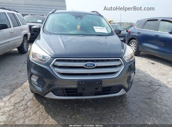 1FMCU0GD4JUD07557 2018 FORD ESCAPE Gray Instrument cluster view
