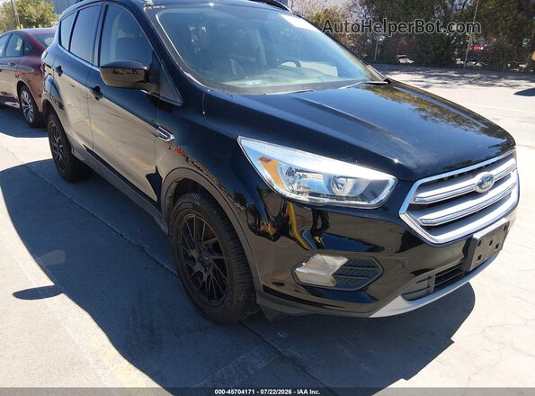 1FMCU0GD4JUD21829 2018 FORD ESCAPE Black Front view