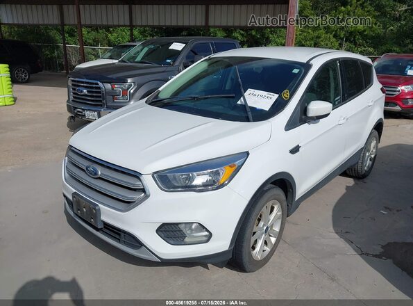 1FMCU0GD4KUA05039 2019 FORD ESCAPE White Vista frontal