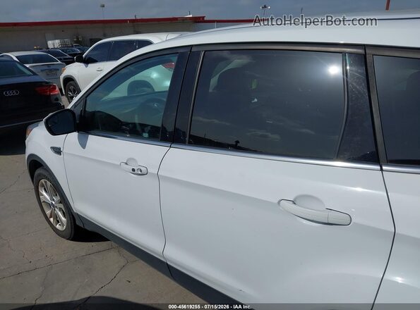 1FMCU0GD4KUA05039 2019 FORD ESCAPE White Vista interior de 360 grados