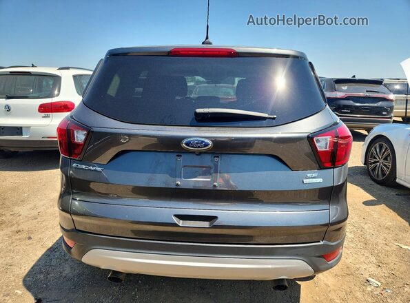 1FMCU0GD4KUB75949 2019 FORD ESCAPE Gray Widok z tyłu