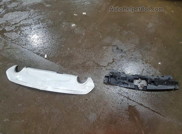 1FMCU0GD4KUB86112 2019 FORD ESCAPE Red Engine compartment view