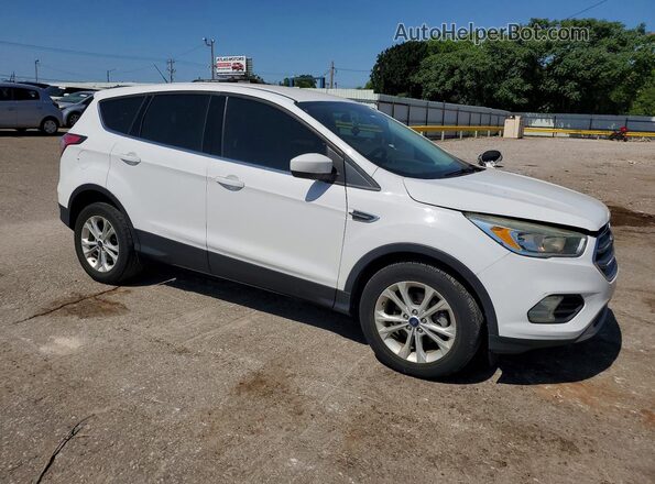 1FMCU0GD5HUA29911 2017 FORD ESCAPE White Передня права чверть