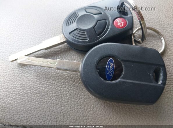 1FMCU0GD5HUB58733 2017 FORD ESCAPE Silver Առջևի վահանակի տեսք