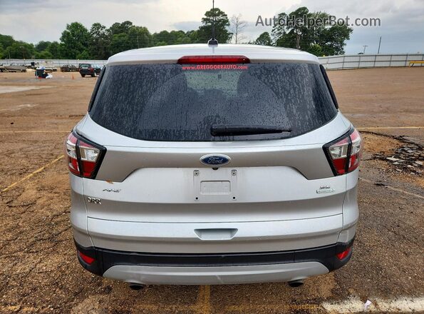 1FMCU0GD5HUC07218 2017 FORD ESCAPE Silver Вид ззаду