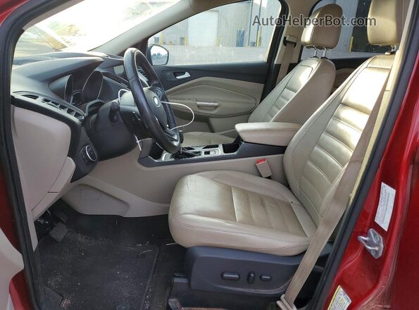 1FMCU0GD5HUC27209 2017 FORD ESCAPE Red Front interior view