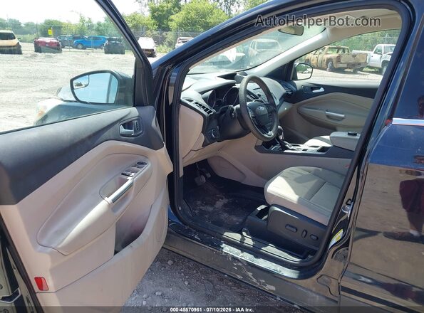 1FMCU0GD5HUD58026 2017 FORD ESCAPE Black Вид спереду