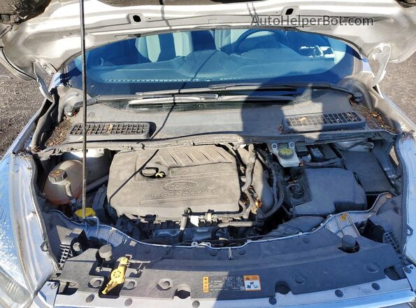 1FMCU0GD5HUE91160 2017 FORD ESCAPE Silver Widok komory silnika