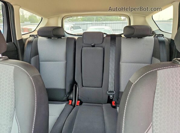 1FMCU0GD5JUC14420 2018 FORD ESCAPE Белый Вид задних сидений
