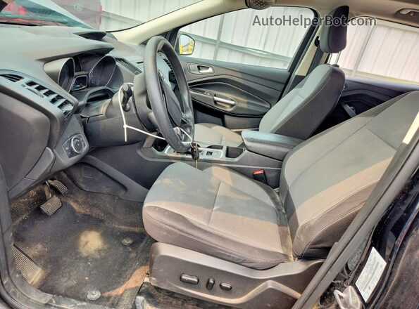 1FMCU0GD5JUC36918 2018 FORD ESCAPE Черный Вид салона спереди