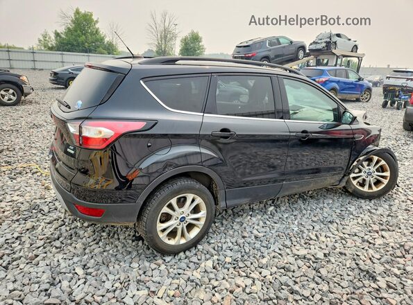 1FMCU0GD5JUC36918 2018 FORD ESCAPE Черный Задняя правая четверть