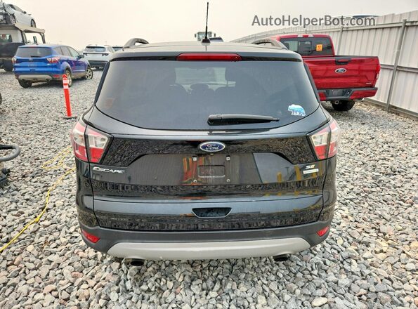 1FMCU0GD5JUC36918 2018 FORD ESCAPE Черный Вид сзади