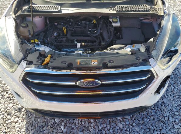 1FMCU0GD5KUA36154 2019 FORD ESCAPE White Вид задньої частини салону