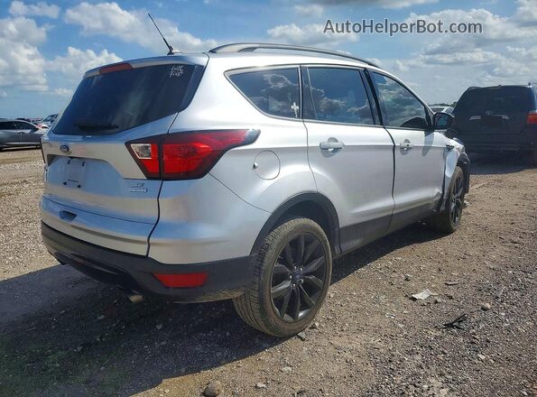 1FMCU0GD5KUC09882 2019 FORD ESCAPE Silver Tył prawy