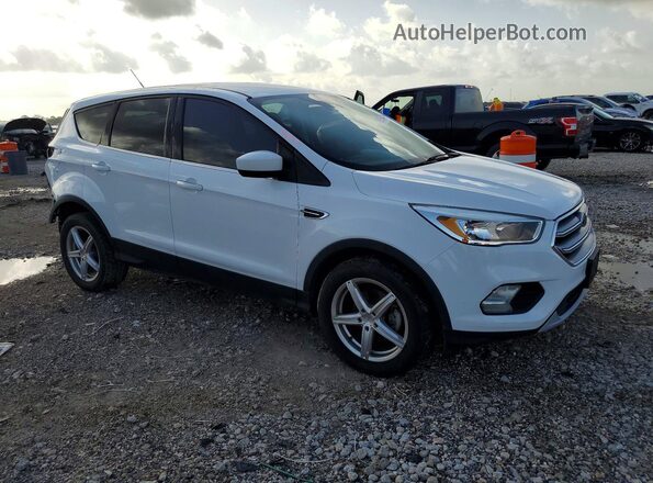 1FMCU0GD6HUB42346 2017 FORD ESCAPE White Delantero derecho