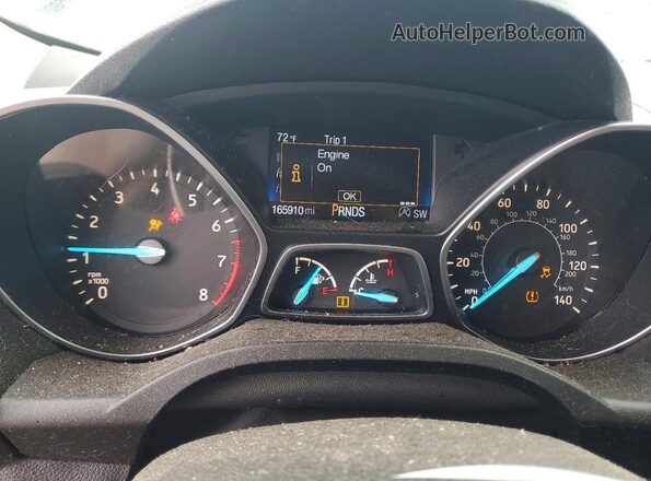 1FMCU0GD6HUB96407 2017 FORD ESCAPE Black Widok zestawu wskaźników