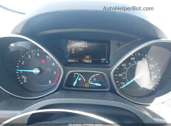 1FMCU0GD6HUF08371 2017 FORD ESCAPE White Հետևի նստատեղերի տեսք