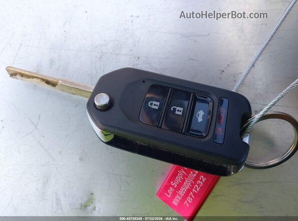 1FMCU0GD6HUF08371 2017 FORD ESCAPE White Առջևի վահանակի տեսք