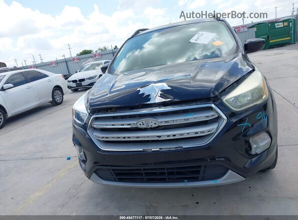 1FMCU0GD6JUA41538 2018 FORD ESCAPE Черный Вид щитка приборов