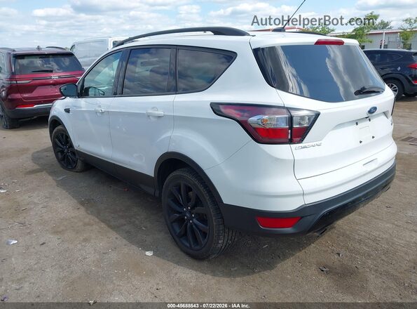 1FMCU0GD6JUB93237 2018 FORD ESCAPE Белый Задняя левая четверть