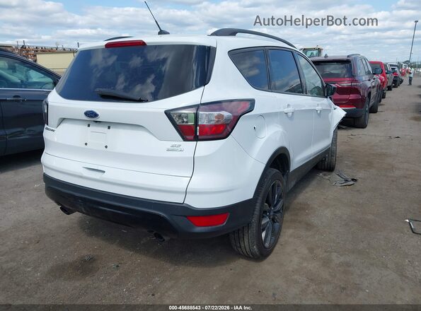 1FMCU0GD6JUB93237 2018 FORD ESCAPE Белый Задняя правая четверть