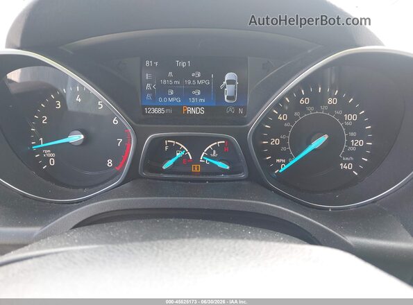 1FMCU0GD6JUC68261 2018 FORD ESCAPE Blue Rear seats view
