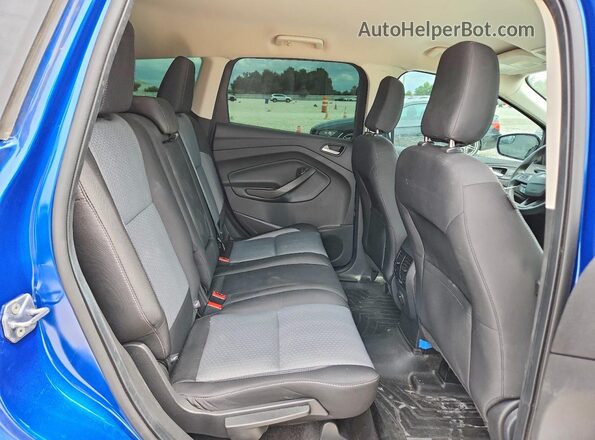 1FMCU0GD6KUC52675 2019 FORD ESCAPE Blue Rear seats view
