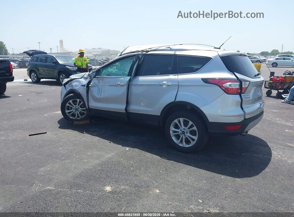 1FMCU0GD7HUA22944 2017 FORD ESCAPE Серебряный Задняя левая четверть