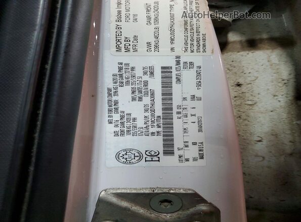 1FMCU0GD7HUA30607 2017 FORD ESCAPE White VIN կոդի պիտակի տեսք