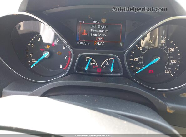 1FMCU0GD7HUB25975 2017 FORD ESCAPE White Vista de los asientos traseros