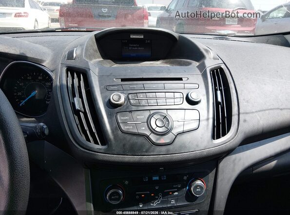 1FMCU0GD7HUB79356 2017 FORD ESCAPE Red ხელსაწყოთა პანელის ხედი