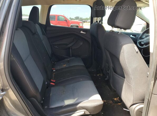 1FMCU0GD7HUC34355 2017 FORD ESCAPE Gray Հետևի նստատեղերի տեսք
